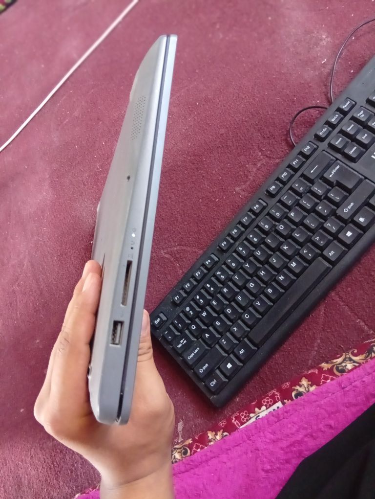 noutbuk lenovo 8×256