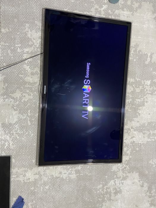 Продам плазменный Телевизор в подарок кранштейн хороший