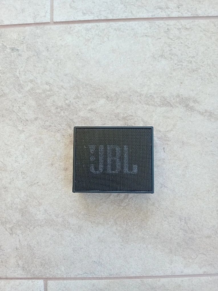 Boxa JBl Go neagra