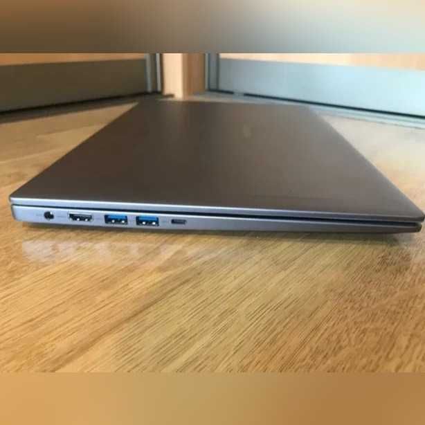 Ultrabook Medion model deosebit! IntelCore i5 8GB 256SSD 15.6 GARANTIE