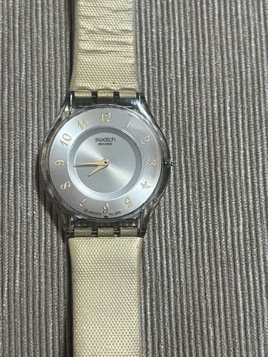 Swatch дамски часовник