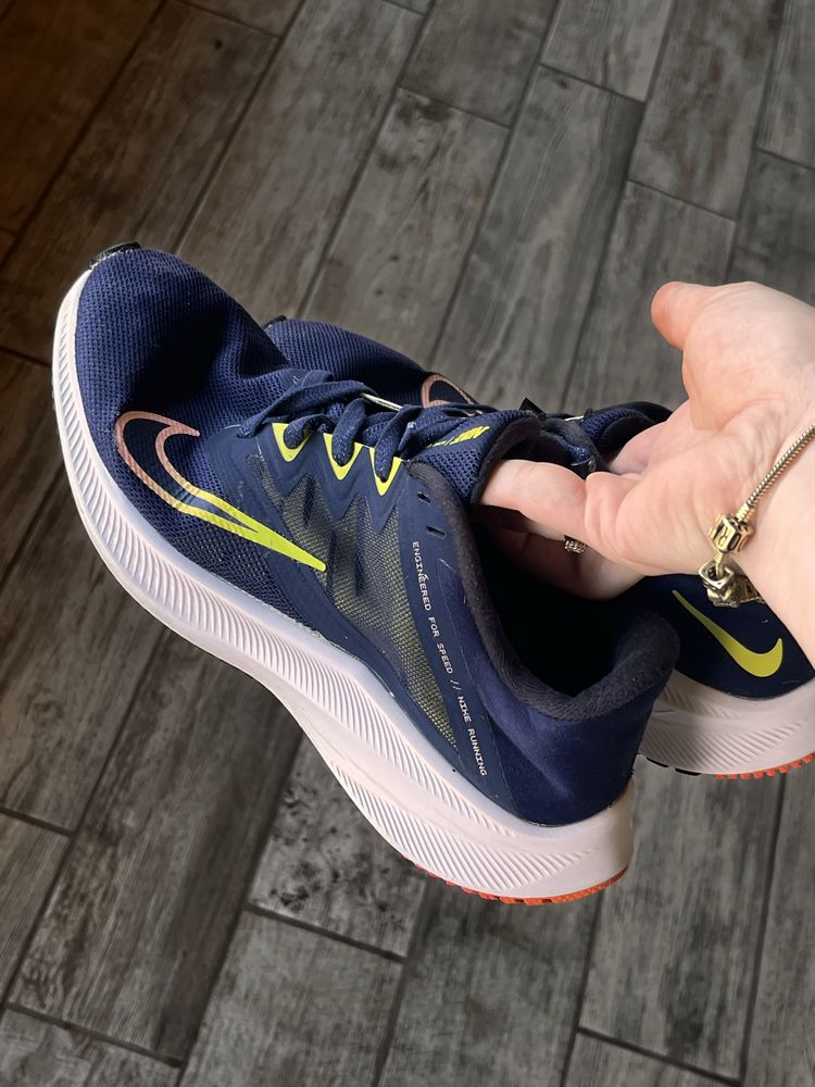 Найк/ nike quest