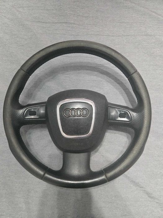 Продавам мулти волан от Audi A6 C6