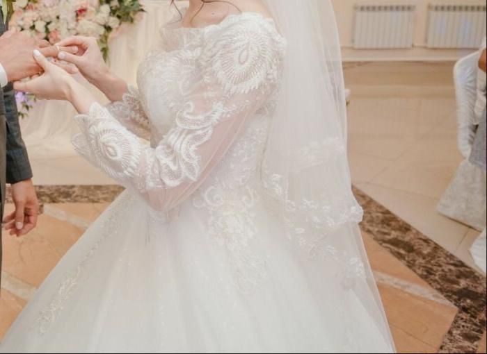 Свадебные платье