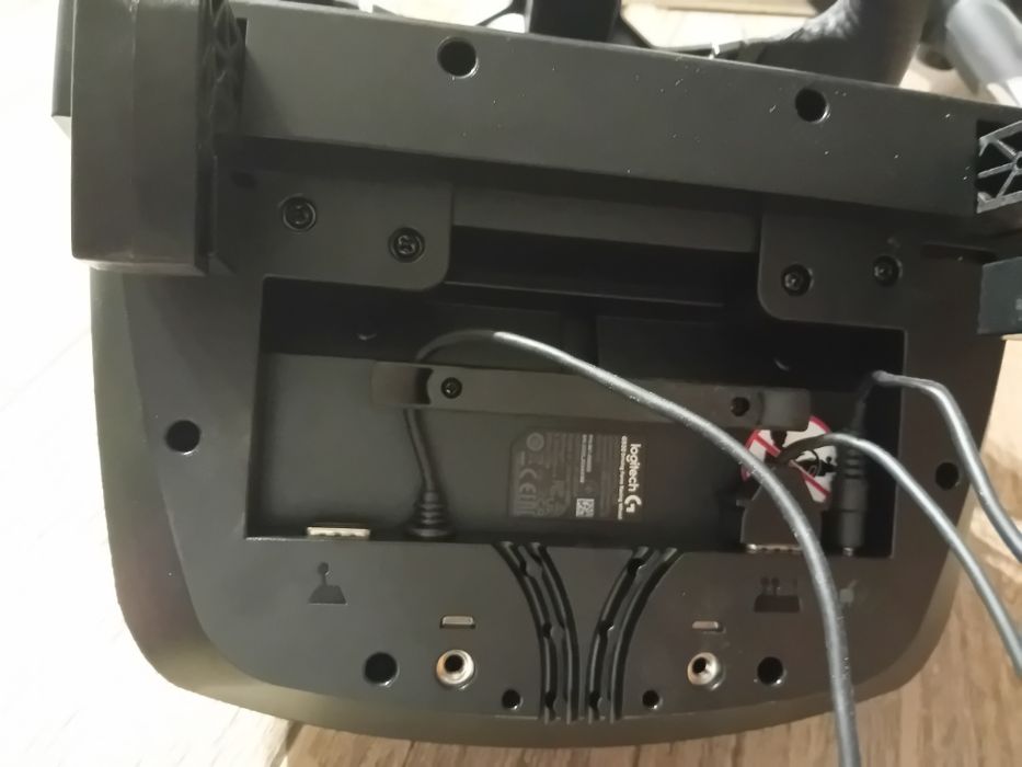 Vand volan g920 cu schimbator