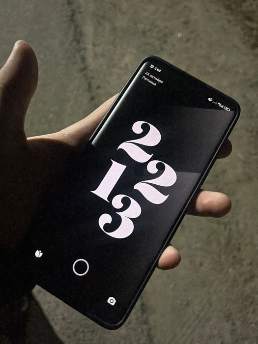 Redmi note 14pro 5G, с коробкой с чехолом и зарядкой