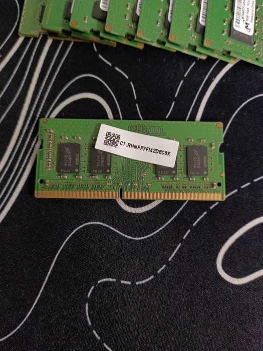 ОЗУ ддр4 8ГБ  для Ноутбука снятые с новых ноутов