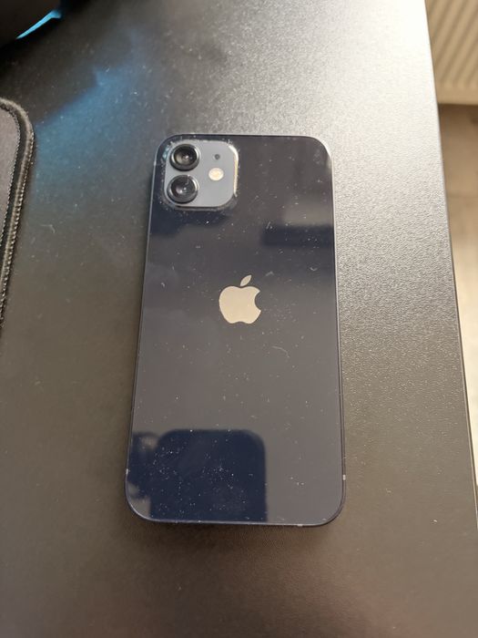 iPhone 12 64GB 87% sanatate la baterie