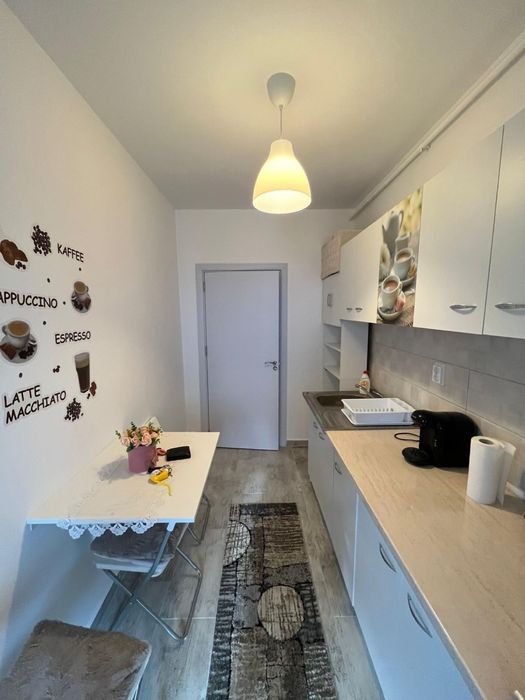 Inchiriez garsonieră