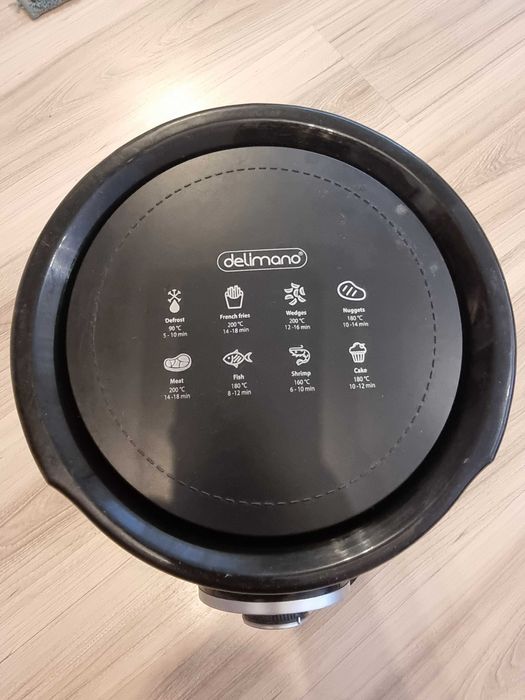 Vând Air Frier / friteuza cu aer cald Delimano folosita de 2 ori