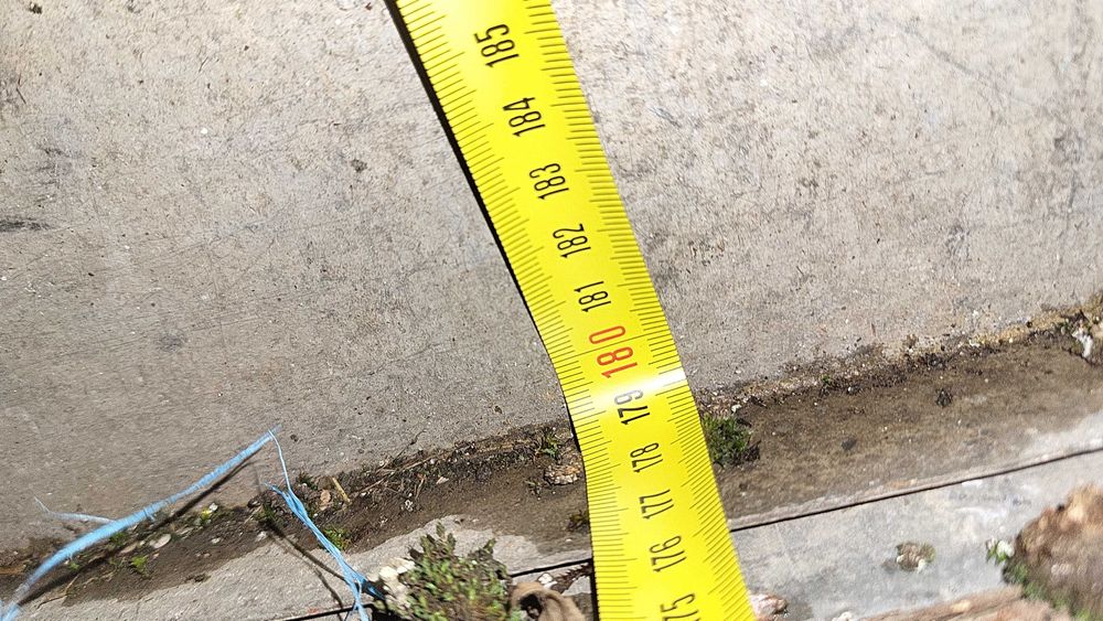 Vând remorcuță în stare bună