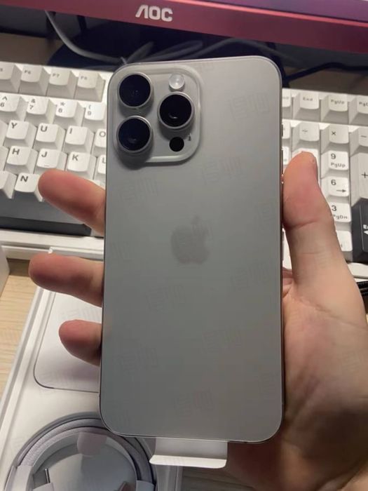 iPhone 15 pro max sotiladi