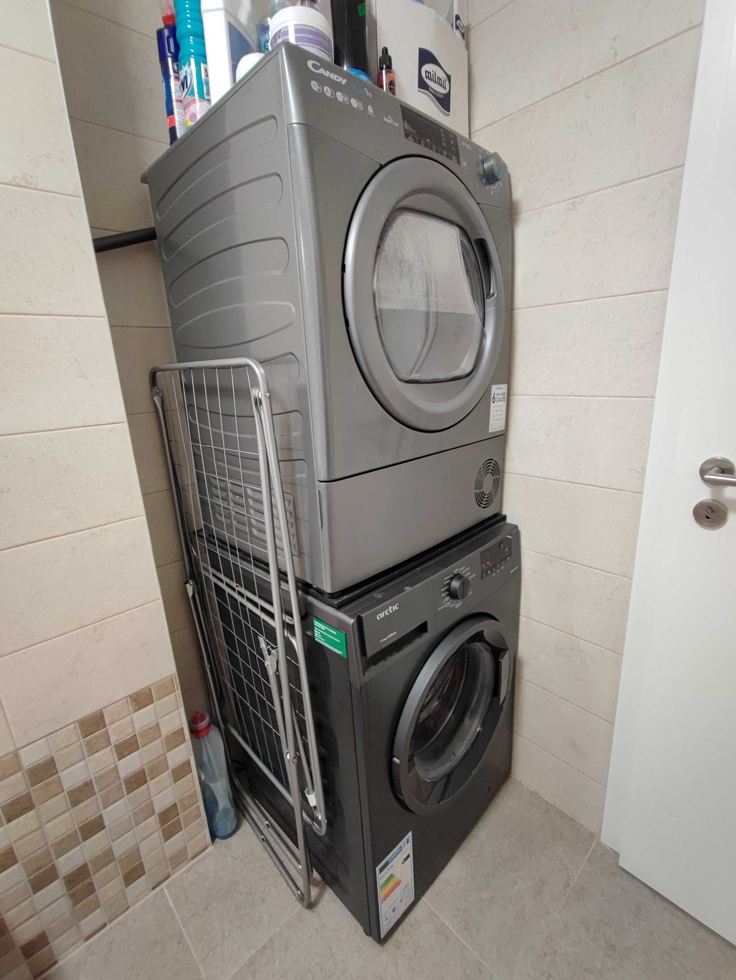 Ap 2 camere - N. Labis 53 - Zona Coresi - cu Parcare, Complet Echipat
