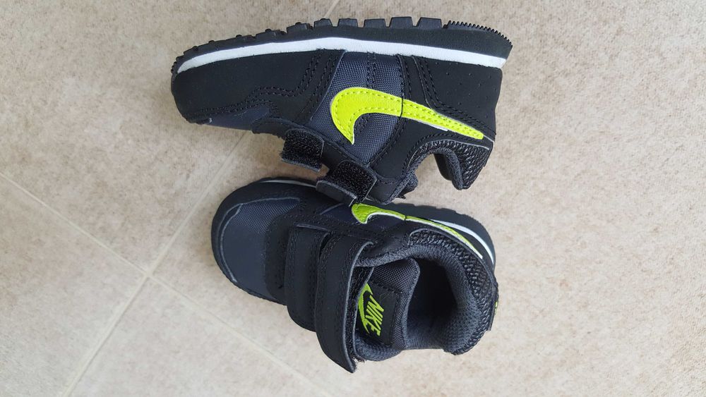 Обувки/ маратонки Nike за дете