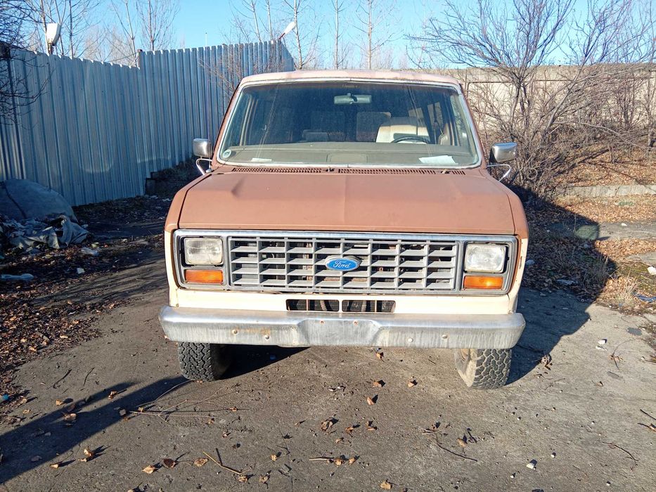 Продава се FORT E350 CENTURION