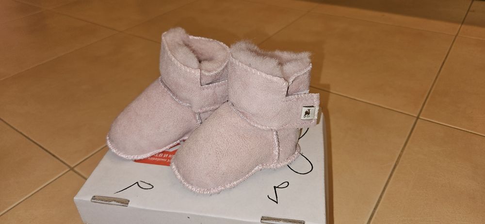 Нови кожени пантофки, номер 16 /17