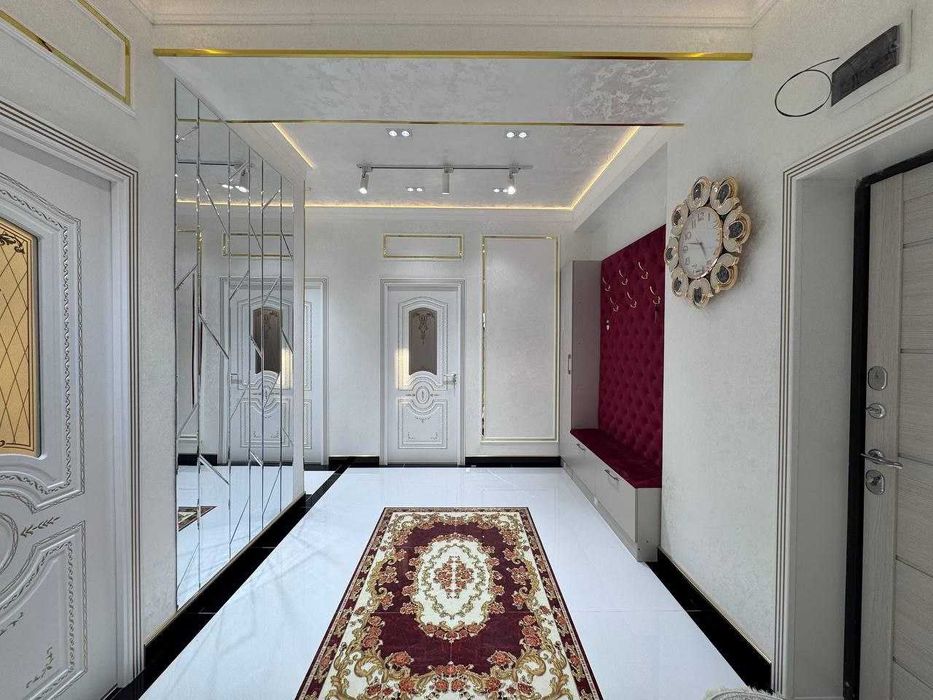 3 хоналик квартира 6 этаж янги лифтлик дом , бухара сити латтико