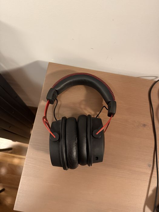 casti hyperx cloud alpha