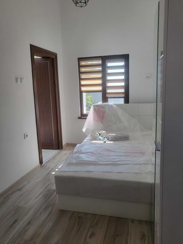 Дава се под наем Къща в к.к. Св.Св. Константин и Елена - 100 кв.м за 800 € - Снимка #14