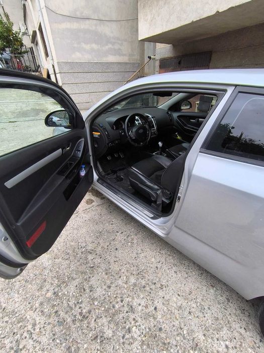 Kia Ceed 2008 2.0 бензин/газ