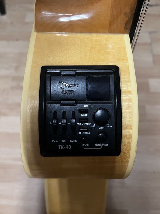 Chitara Takamine electro-acustică