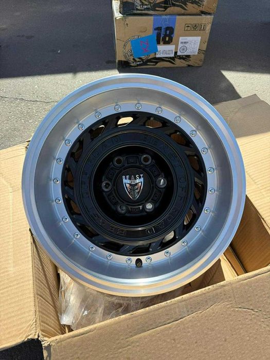 Диски оригинальные Beast R17 6x139.7 ET0 J8.5 CB100.1