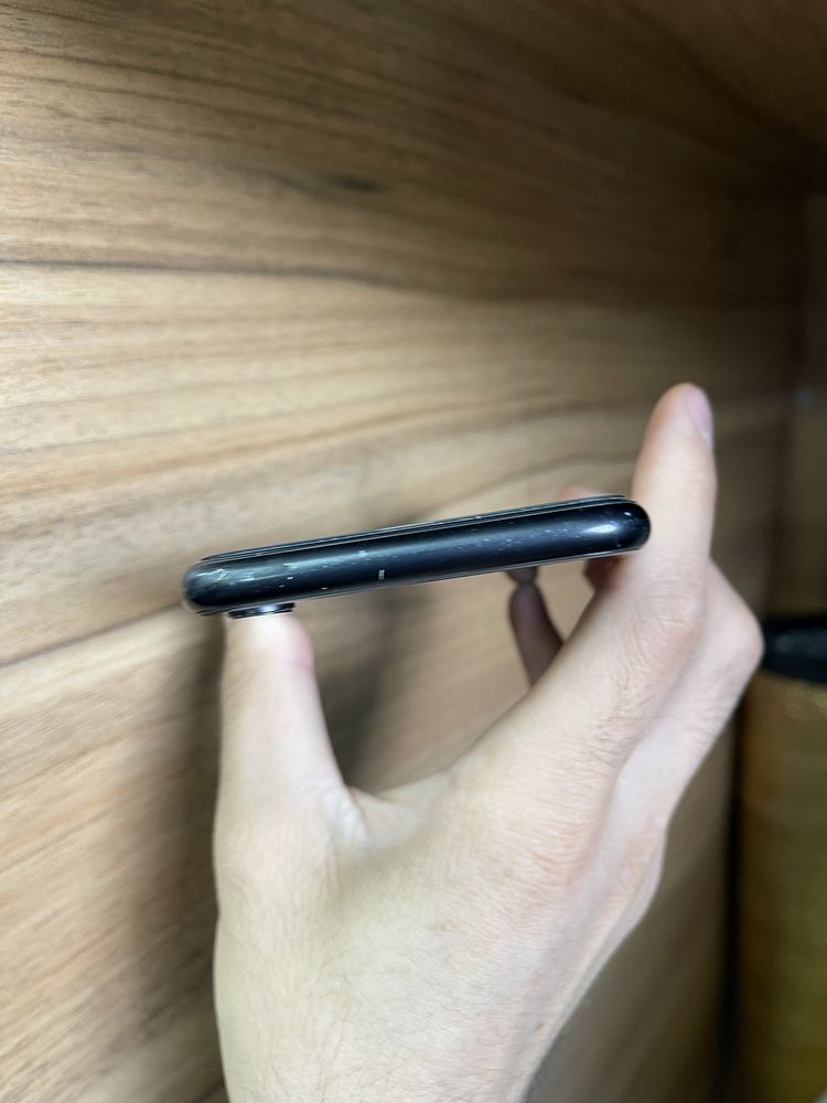 Iphone Xr naxtga va nasiyaga
