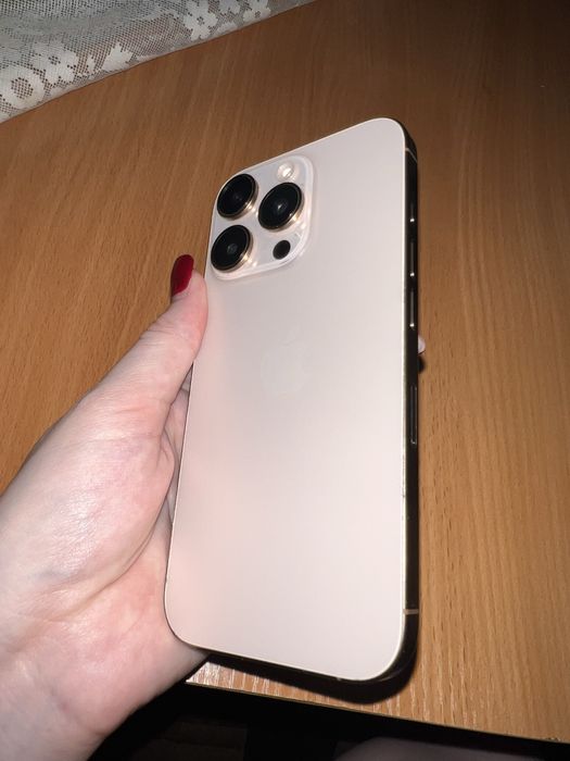 Продается iPhone 16 Pro 256гб