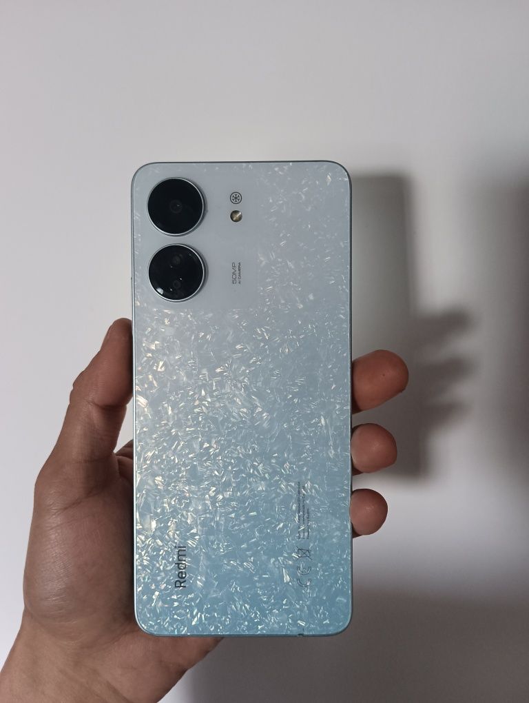 Xiaomi Redmi 13C 8/128Gb андройд 14