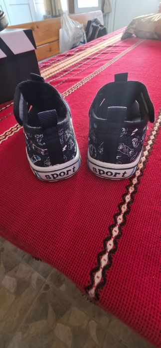 Детски пантофи 28 номер.