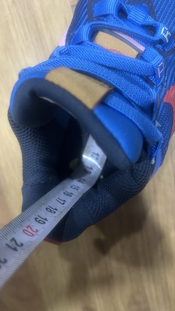 Маратонки Nike 25 номер