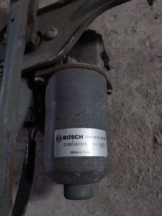 Vand ansamblu stergator Trafic 2017