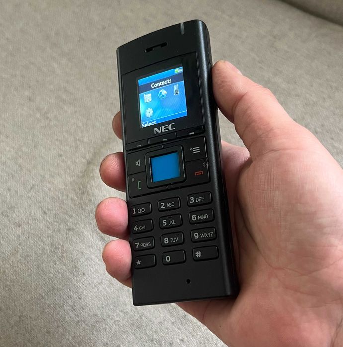 Telefon NEC G266 DECT profesional cu ecran color functional fara baza