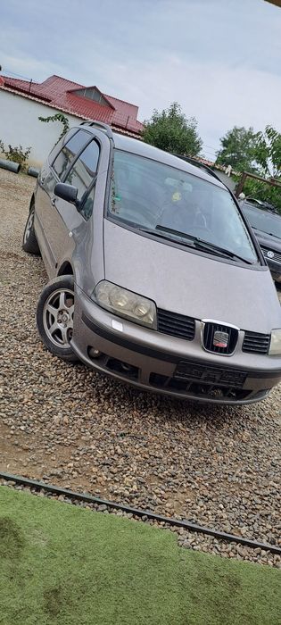 Dezmembrez seat alhambra 1.9 tdi Cod motor ASZ motor cu proba