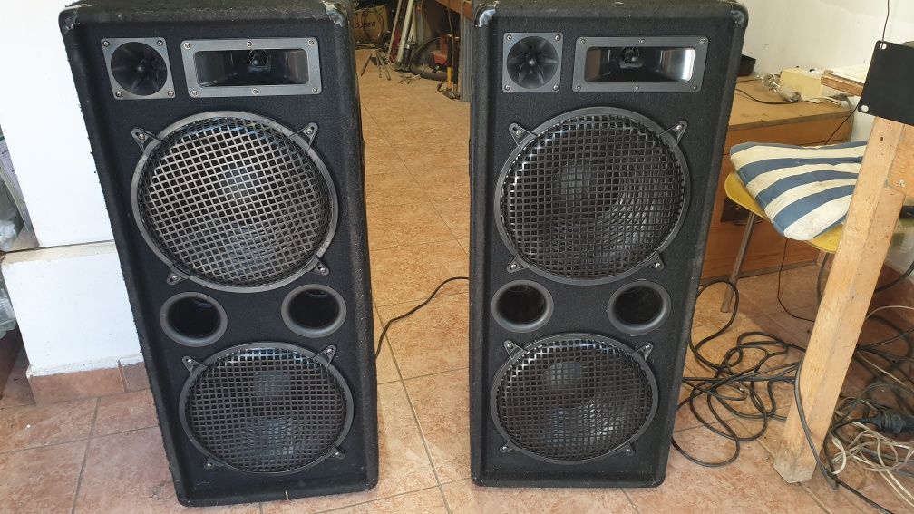 Boxe pasive HK clasic CL12 300w/Omnitronic Dx2222 500w
