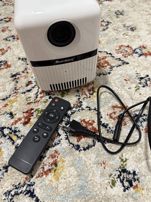 Проектор smartberry HT-1 pro