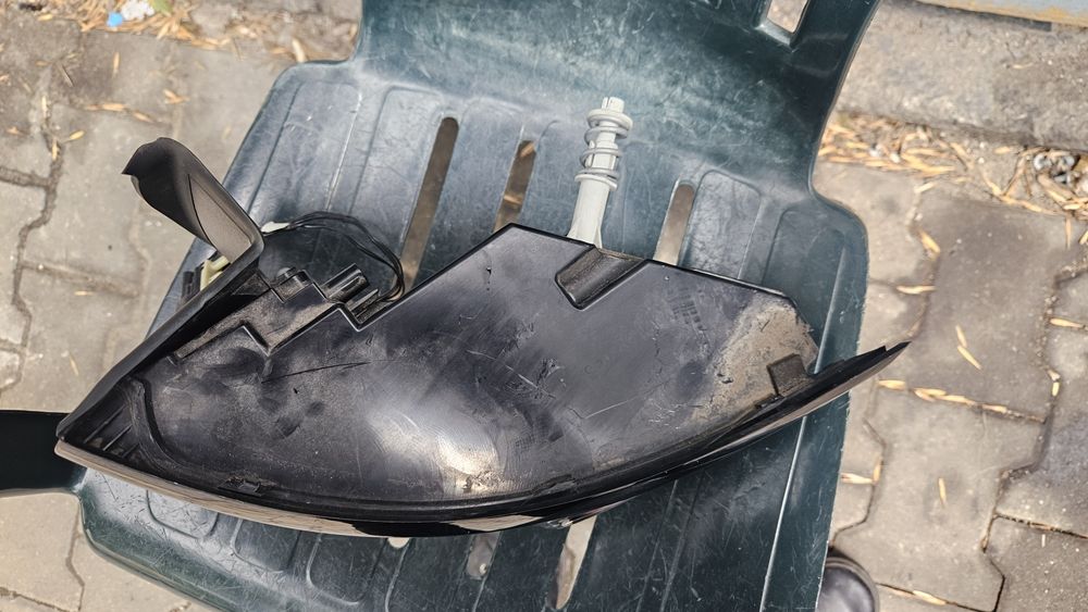 Външен Десен Стоп за Land Rover Discovery Sport L550