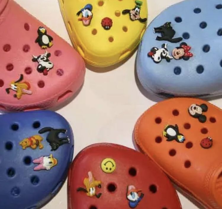 Джибитсы для crocs значки