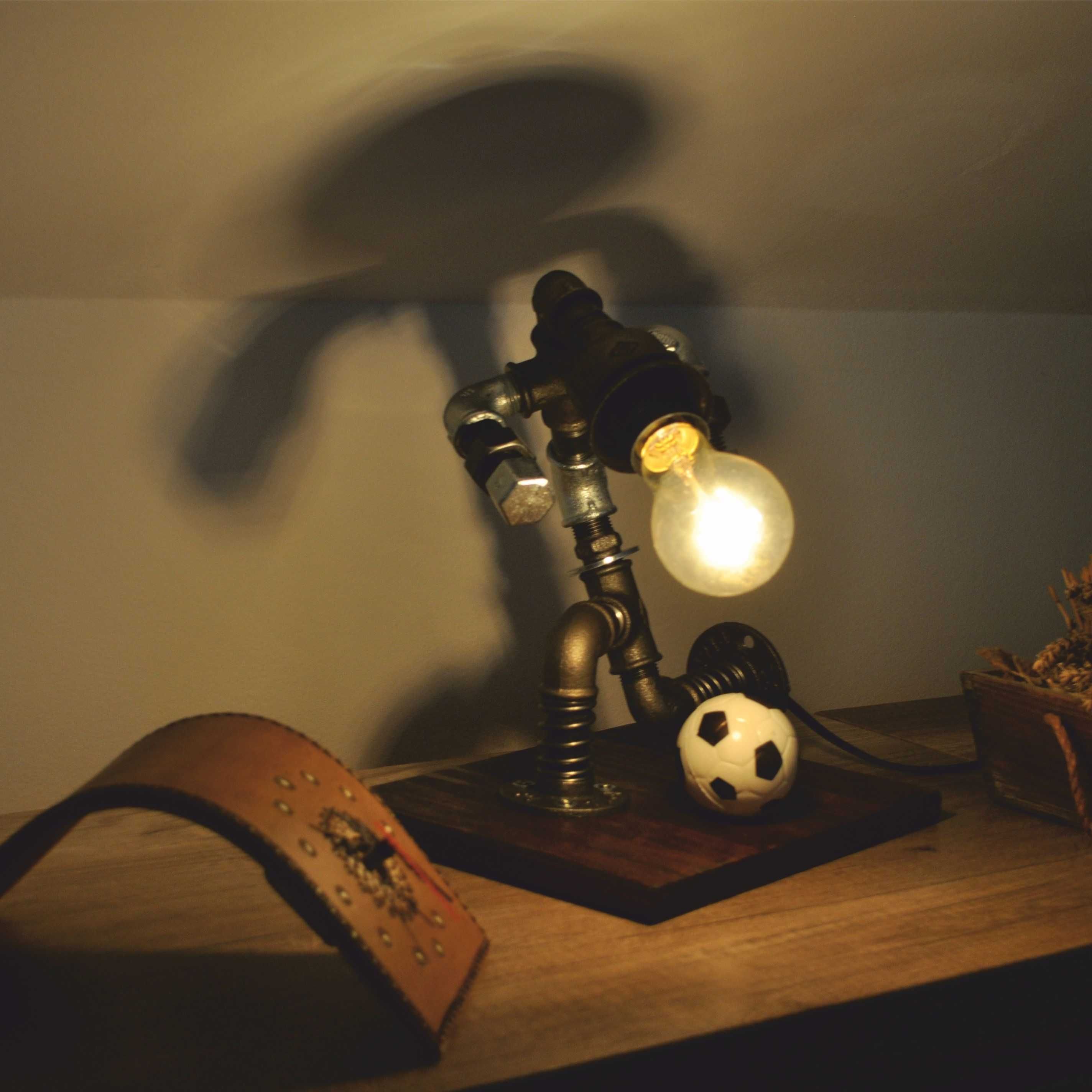 lampa fotbalist steampunkdesigncj, lampa steampunk, corp de iluminat