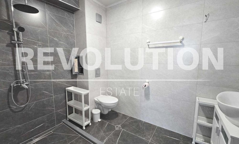 Дава се под наем Четиристаен апартамент в Варна, Трошево - 130 кв.м за 900 € - Снимка #3