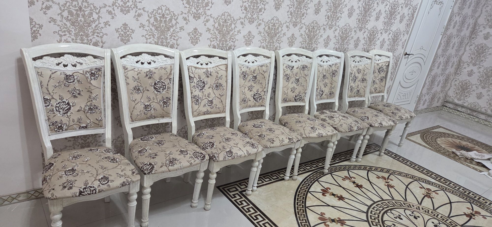 Стулья белые Арча