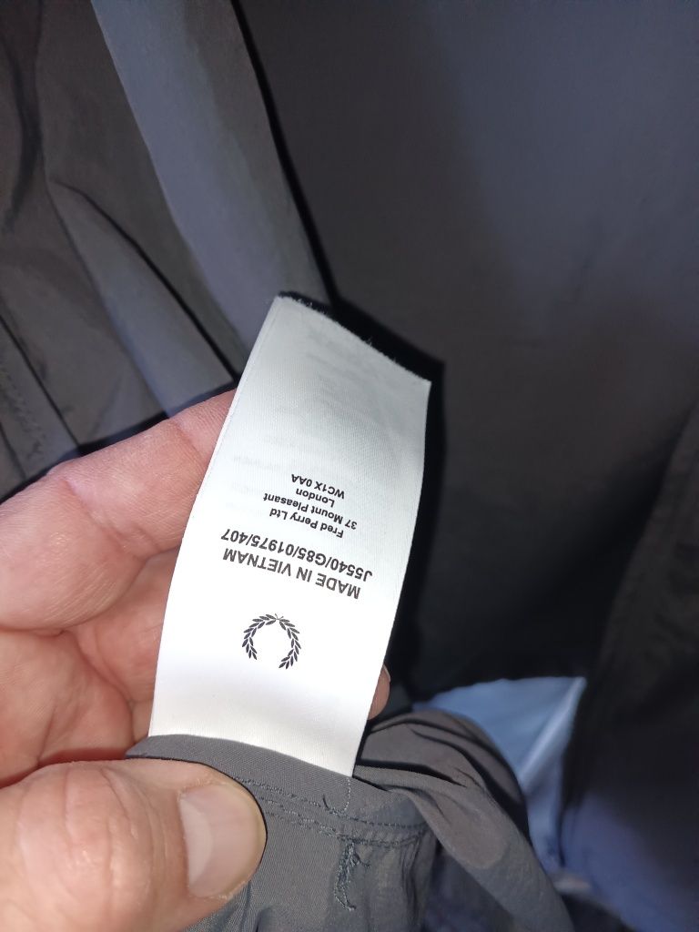 Fred Perry geaca de primăvară măsura M