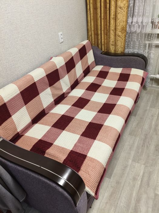Продам хороший диван