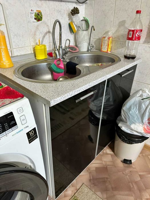 Продам шкафы и прочую мебель