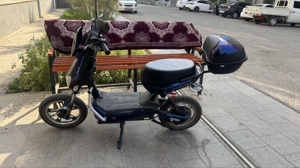 Sukuter sotiladi yangi