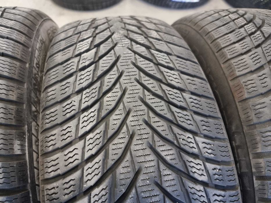 4 Anvelope de IARNA 205.55.17 'Nokian' [dot 2021]; stare foarte buna