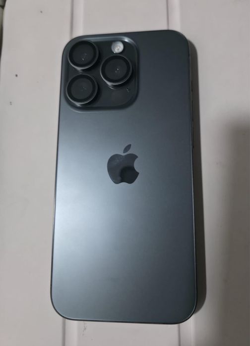 Продам айфон 15 про 128 гб