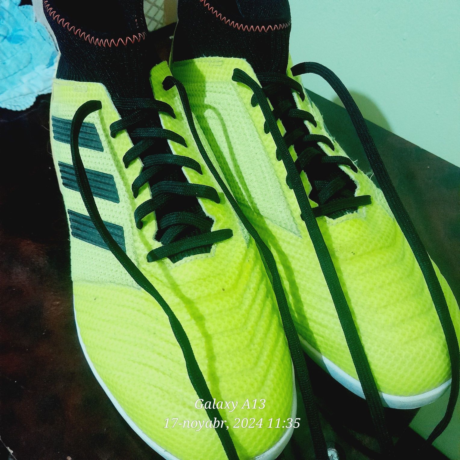 100% Original futbol butsi ADIDAS PREDATOR rossiyadan olib kelingan