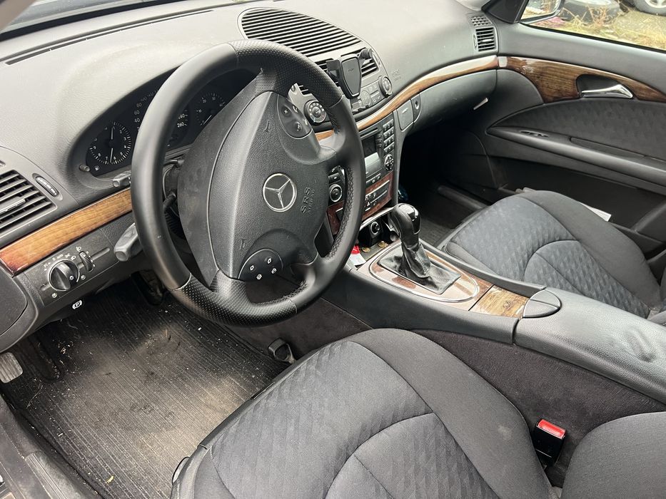 Мерцедес w211 646 на части