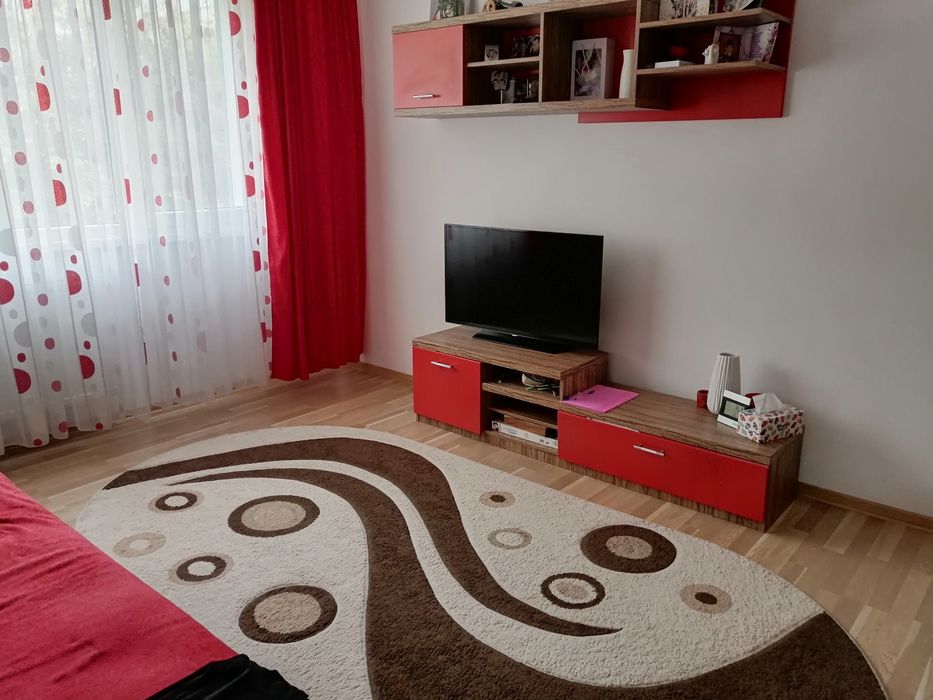 De închiriat  ap. 3 camere, B-dul.Constantin Brâncoveanu, str. Huedin